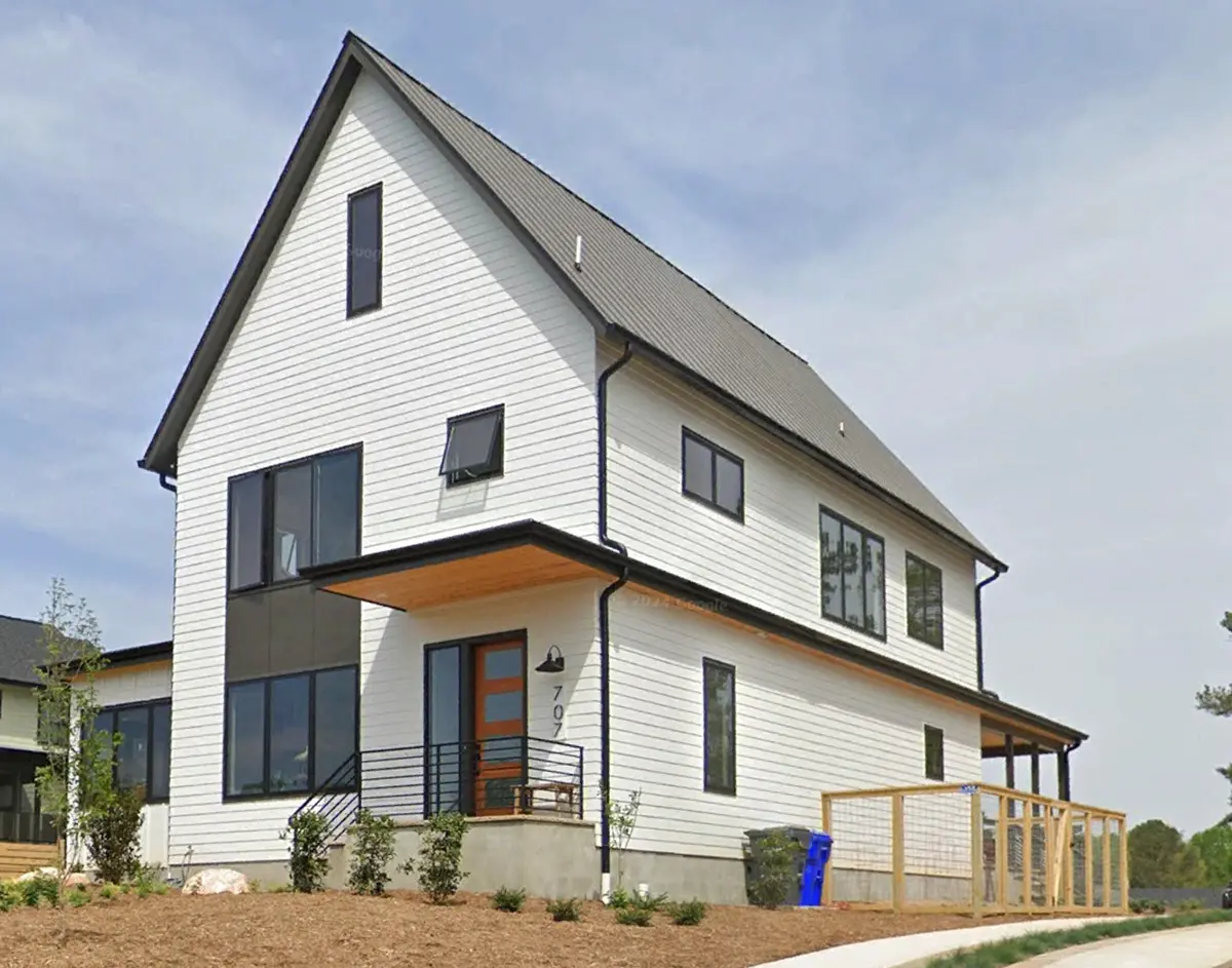 Actual Photos of House 10 – 2-Story House Plan 3214 ft²: 4 Beds, Home Office, 3.5 Baths, Open Floor Plan, without Garage — 77169R