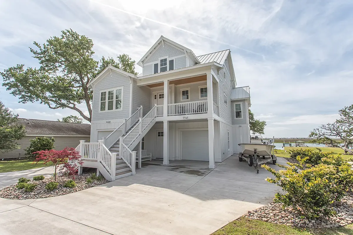 Actual Photos of House 6 – 3-Story House Plan 2789 ft²: 4 Beds, 3.5 Baths, Open Floor Plan, 2-Car Garage — 10609R