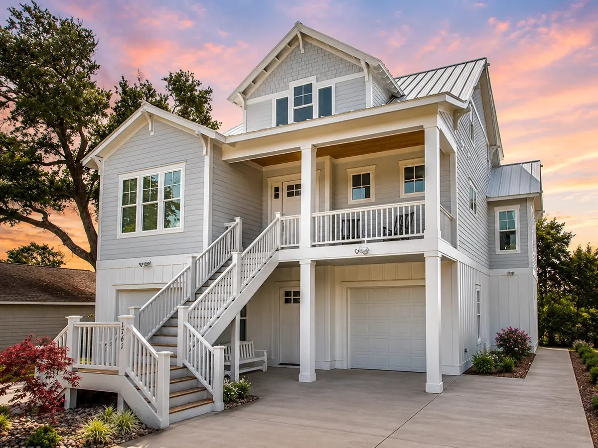Main Images 2 – 3-Story House Plan 2789 ft²: 4 Beds, 3.5 Baths, Open Floor Plan, 2-Car Garage — 10609R