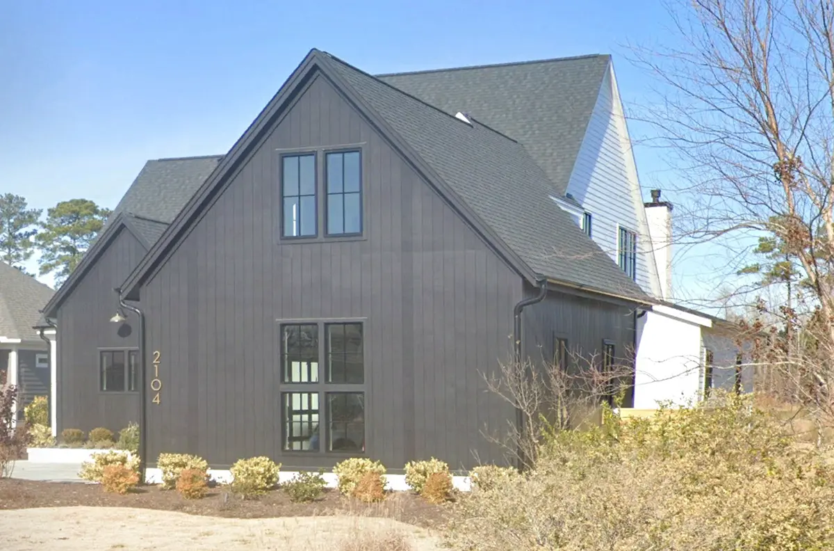 Actual Photos of House 8 – 1.5-Story House Plan 3625 ft²: 3 Beds, 3.5 Baths, Open Floor Plan, 2-Car Garage — 14013R