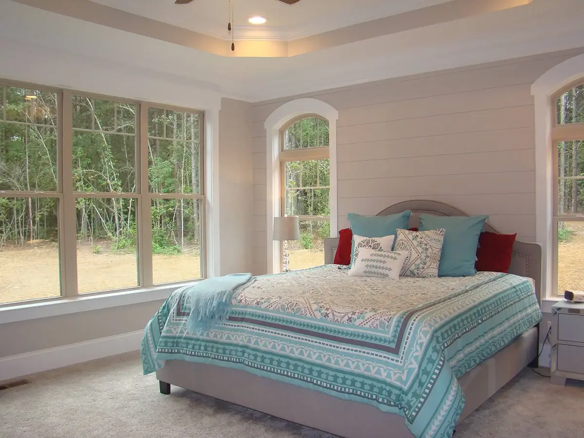 1-Story House Plan 3237 ft²: 4 Beds, Home Office, 3.5 Baths, Open Floor Plan, 2-Car Garage