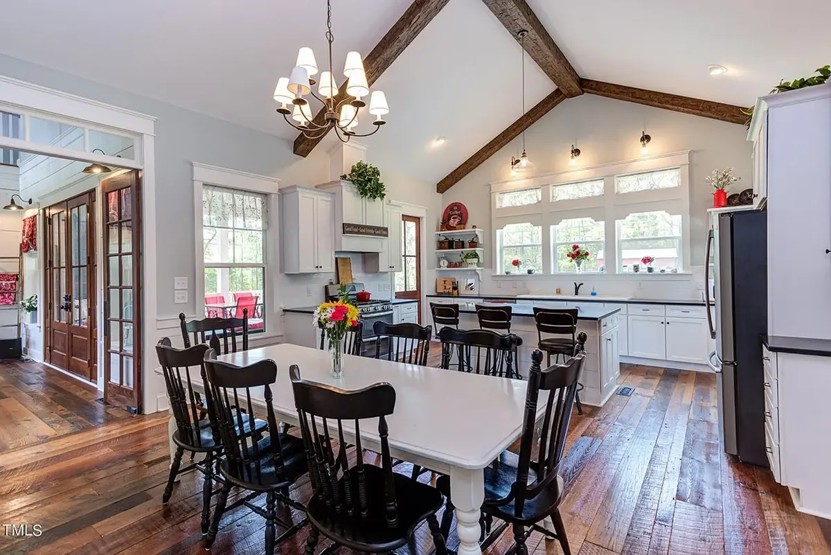 1.5-Story House Plan 3363 ft²: 3 Beds, 3.5 Baths, 3-Car Garage