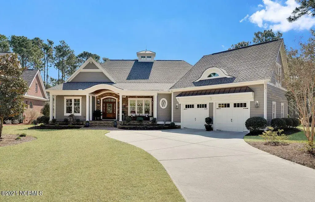 1.5-Story House Plan 3657 ft²: 3 Beds, Home Office, 3.5 Baths, Open Floor Plan, 2-Car Garage