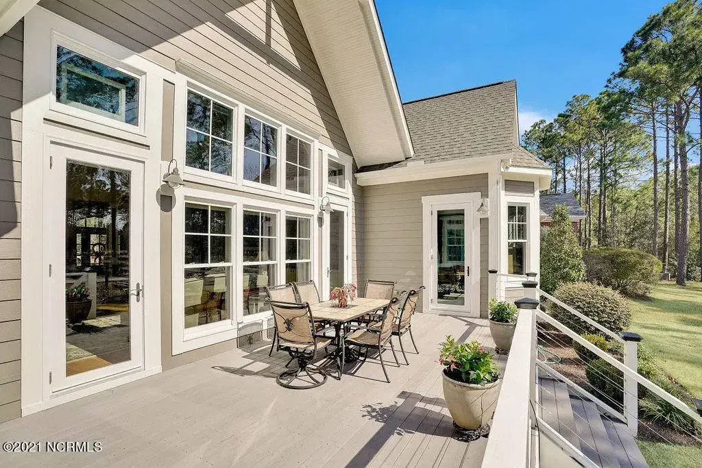 1.5-Story House Plan 3657 ft²: 3 Beds, Home Office, 3.5 Baths, Open Floor Plan, 2-Car Garage