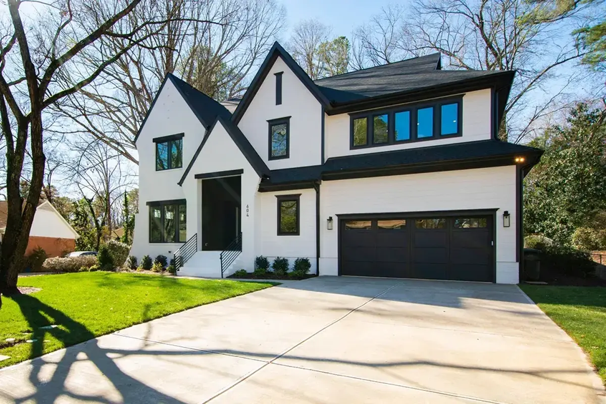 2-Story House Plan 5004 ft²: 5 Beds, 4.5 Baths, Open Floor Plan, 2-Car Garage