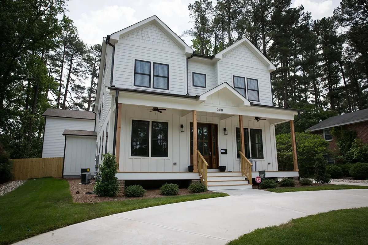 2-Story House Plan 2551 ft²: 4 Beds, Home Office, 4.5 Baths, Open Floor Plan, 2-Car Garage