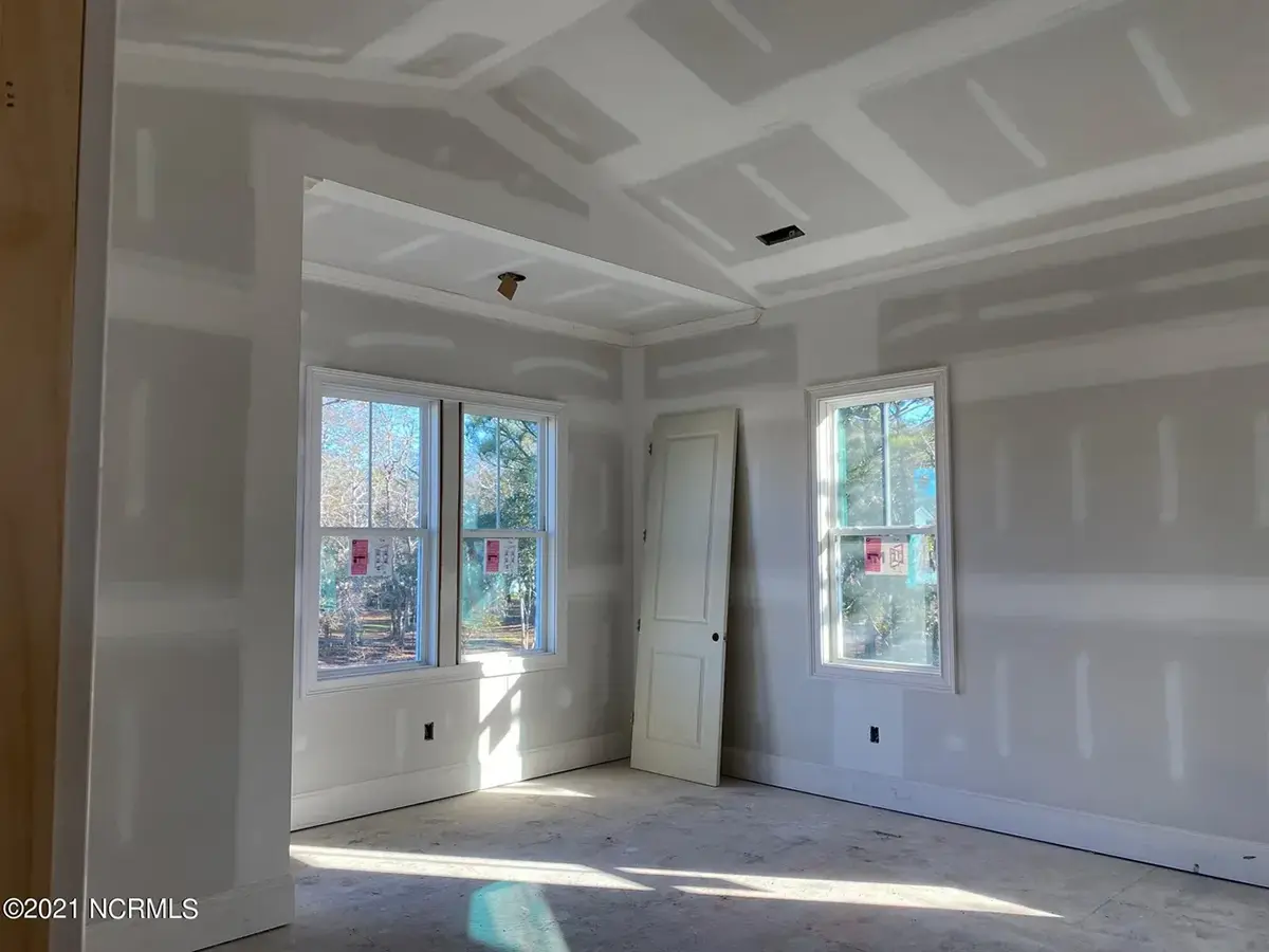 2-Story House Plan 2120 ft²: 4 Beds, 3.5 Baths, Open Floor Plan, 2-Car Garage