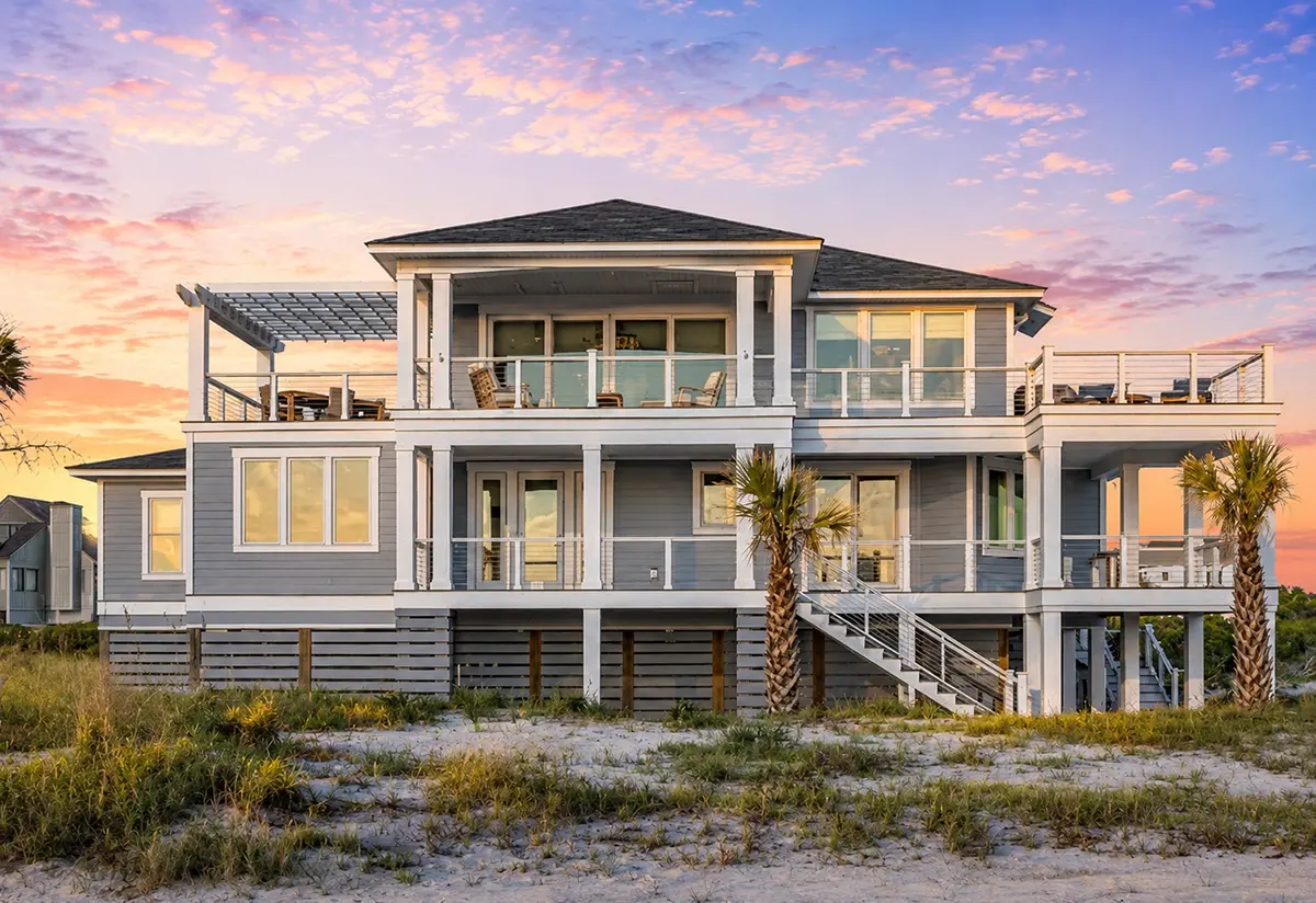3-Story House Plan 2955 ft²: 4 Beds, 5.5 Baths, Open Floor Plan, 2-Car Garage