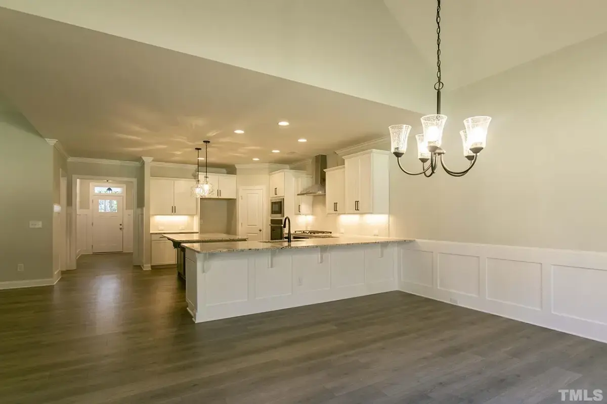 1.5-Story House Plan 2983 ft²: 3 Beds, Home Office, 3.5 Baths, Open Floor Plan, 3-Car Garage