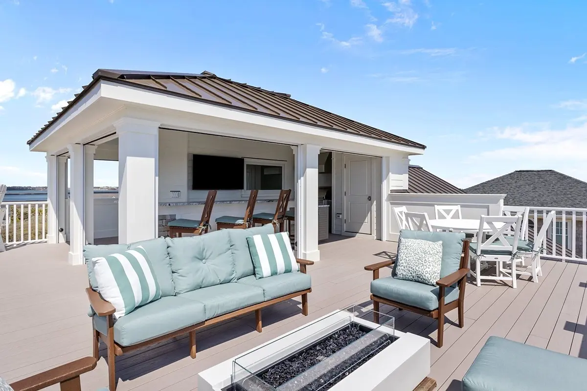 3-Story House Plan 5091 ft²: 5 Beds, 5 Baths, Open Floor Plan, 2-Car Garage