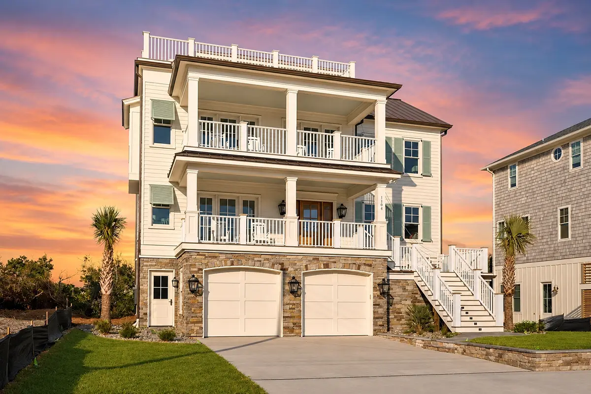 3-Story House Plan 5091 ft²: 5 Beds, 5 Baths, Open Floor Plan, 2-Car Garage