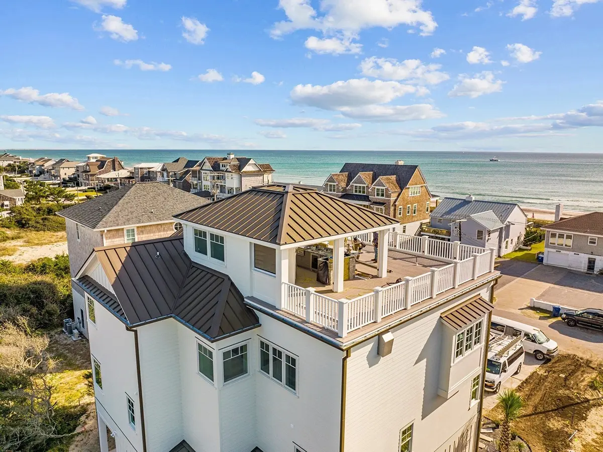 3-Story House Plan 5091 ft²: 5 Beds, 5 Baths, Open Floor Plan, 2-Car Garage