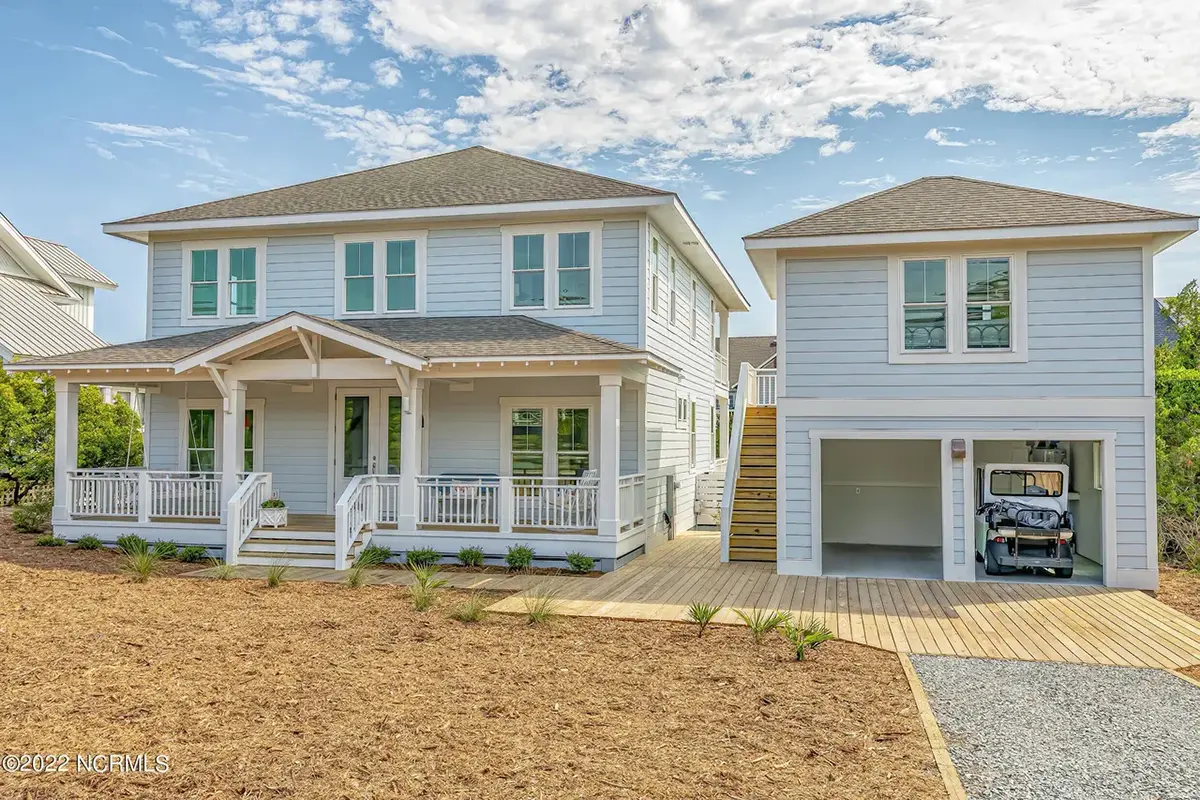 2-Story House Plan 2356 ft²: 5 Beds, 3 Baths, Open Floor Plan, without Garage