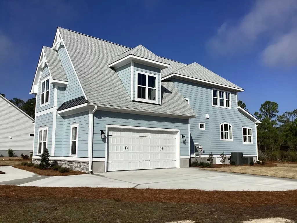 1.5-Story House Plan 3273 ft²: 3 Beds, Home Office, 3.5 Baths, Open Floor Plan, 2-Car Garage