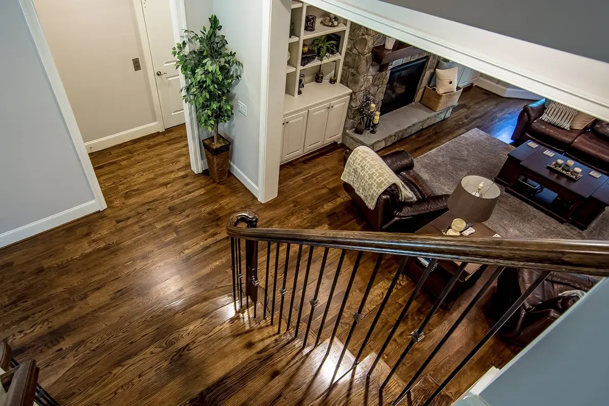 Interior 6 – 3-Story House Plan 5355 ft²: 5 Beds, Home Office, 5.5 Baths, 3-Car Garage — 85576R
