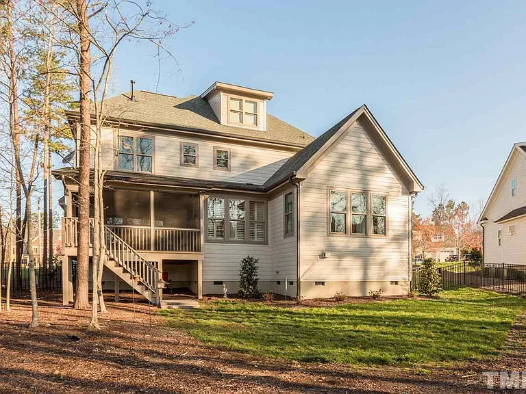 Actual Photos of House 17 – 2-Story House Plan 3422 ft²: 5 Beds, 3.5 Baths, Open Floor Plan, 2-Car Garage — 70890R