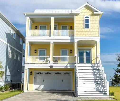 Thumbnail 1 – 3-Story House Plan 4005 ft²: 3 Beds, 4 Baths, Open Floor Plan, 2-Car Garage — 58990R