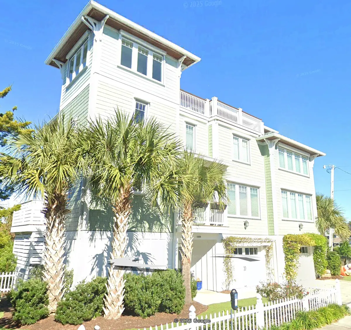 Actual Photos of House 5 – 3-Story House Plan 2295 ft²: 4 Beds, Home Office, 5.5 Baths, Open Floor Plan, 2-Car Garage — 89404R