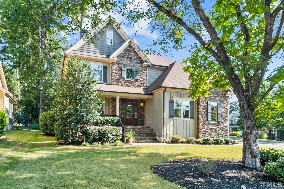 Actual Photos of House 15 – 2-Story House Plan 2655 ft²: 3 Beds, 2.5 Baths, Open Floor Plan, 2-Car Garage — 83552R