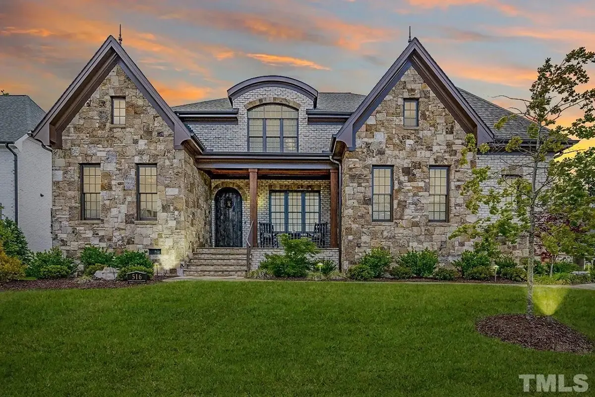 Actual Photos of House 16 – 2-Story House Plan 4209 ft²: 5 Beds, 5.5 Baths, Open Floor Plan, 3-Car Garage — 11740R