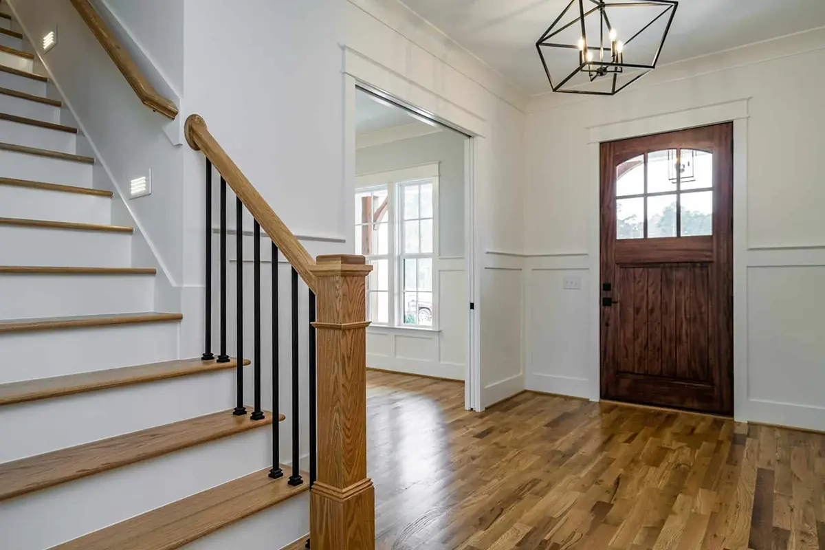 Interior 7 – 2-Story House Plan 3103 ft²: 4 Beds, 4.5 Baths, Open Floor Plan, 2-Car Garage — 95174R