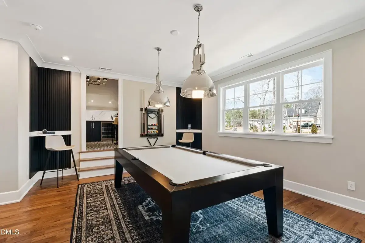 Interior 13 – 2-Story House Plan 3783 ft²: 4 Beds, 4.5 Baths, Open Floor Plan, 3-Car Garage — 93928R