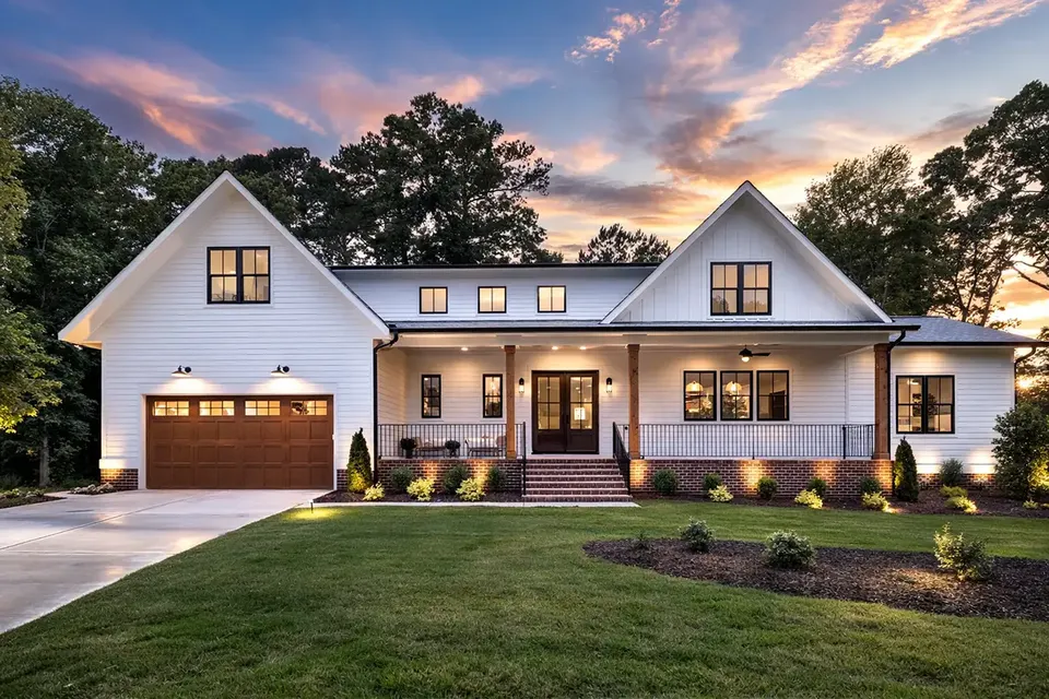 Main Images 2 – 1.5-Story House Plan 3750 ft², 4 Beds — 88745R